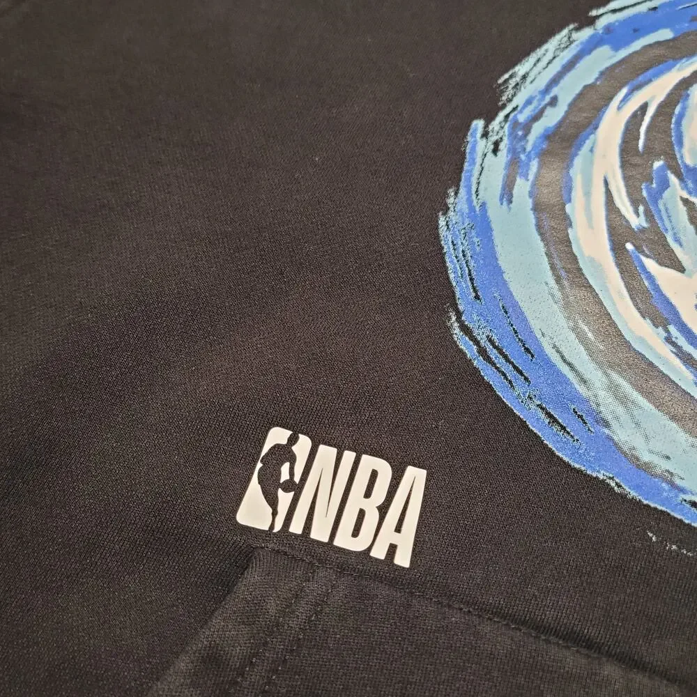 Dallas Mavericks Hoodie Adult Medium Black BKTSQD NBA Collaboration Distressed